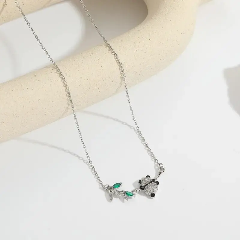 Collar panda colgante de acero/titanio 260142