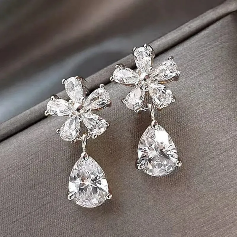 Aretes de gota y flor plata 301021