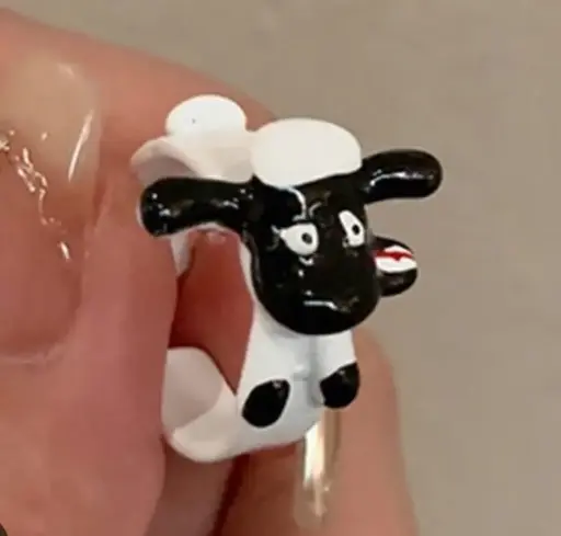 Anillo ajustable oveja acrílico OV01