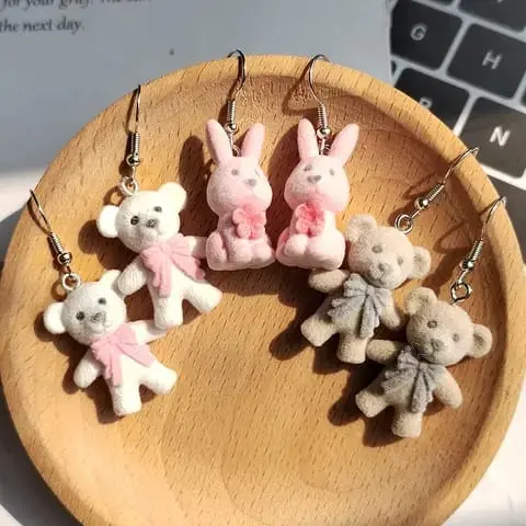 Aretes figura peluche fantasía 51402