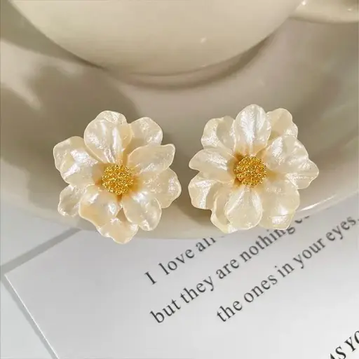Aretes flor elegante beige fantasía fina 260146